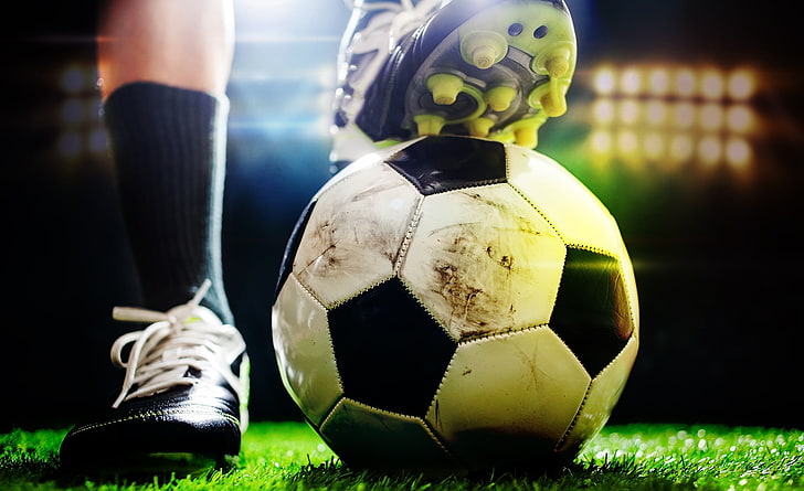 华体会hth体育：了解塑胶跑道彩色颗粒材质的选择范围